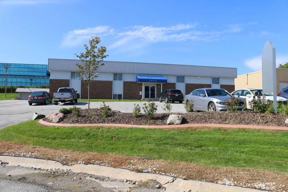 GroMaster Building: 5634 S 85th Circle, Omaha, NE 68127